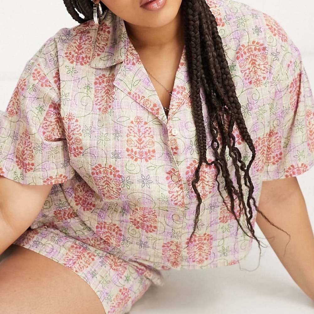 Reclaimed Vintage Crop Top, button Plus size 14 in check floral print, women